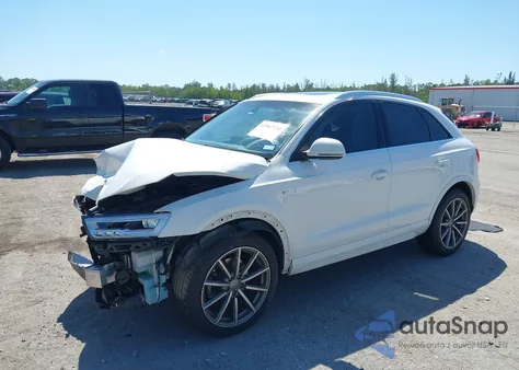 2018 Audi Q3 2.0T Premium/2.0T Sport Premium z USA, uszkodzony, nr VIN WA1JCCFS3JR028436